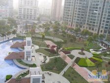 大门位置 看小区景观 诚意出售