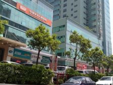 房子在人民公园旁边,满五,空中花园,高层视野开阔