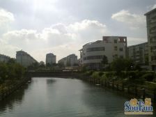 华通中户阁楼 外楼梯 上下两层互不影响 有晒台