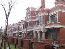 旭辉依云湾5室南朝向1240.00万元/套出售