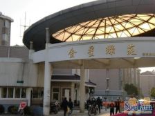 带飘窗,精装修,采光充足,一梯两户,得房率高,小区景观位置