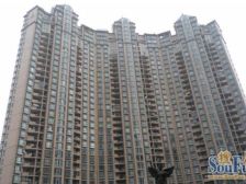 世纪大道地铁口,源深体育馆旁,三房朝南!百万装修