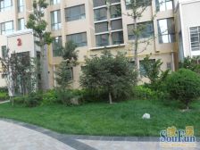 户型方正,产权明细,采光好,交通便利,小区安全