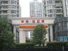 50年产权 户型方正 地铁口 出行方便 总价低 采光好