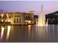 香堤绿茵温莎堡 4室2厅 西北