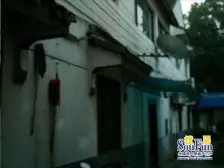 观前商圈 北寺塔旁 沿街一楼 可做门面有院子带晒台 交通便利