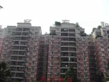 轻轨 黄泥磅 平层三居室 朝中庭