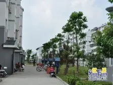 复式洋房 户型正 四房朝南 有露台 有大车库