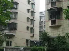 房子户型方正是低楼层有露台业主诚心出售