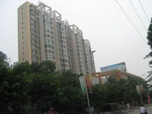 广厦城岭都实景图