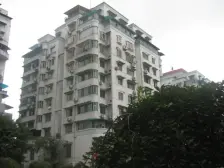 陈家坪 南方花园名人苑三房85万