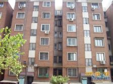 八角北路孔雀门,一层双卧朝南田字格三居。满足您田园生活的愿望