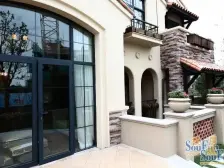 一期临河西边套 采光好 位置好 纯毛坯 诚意卖 视野好