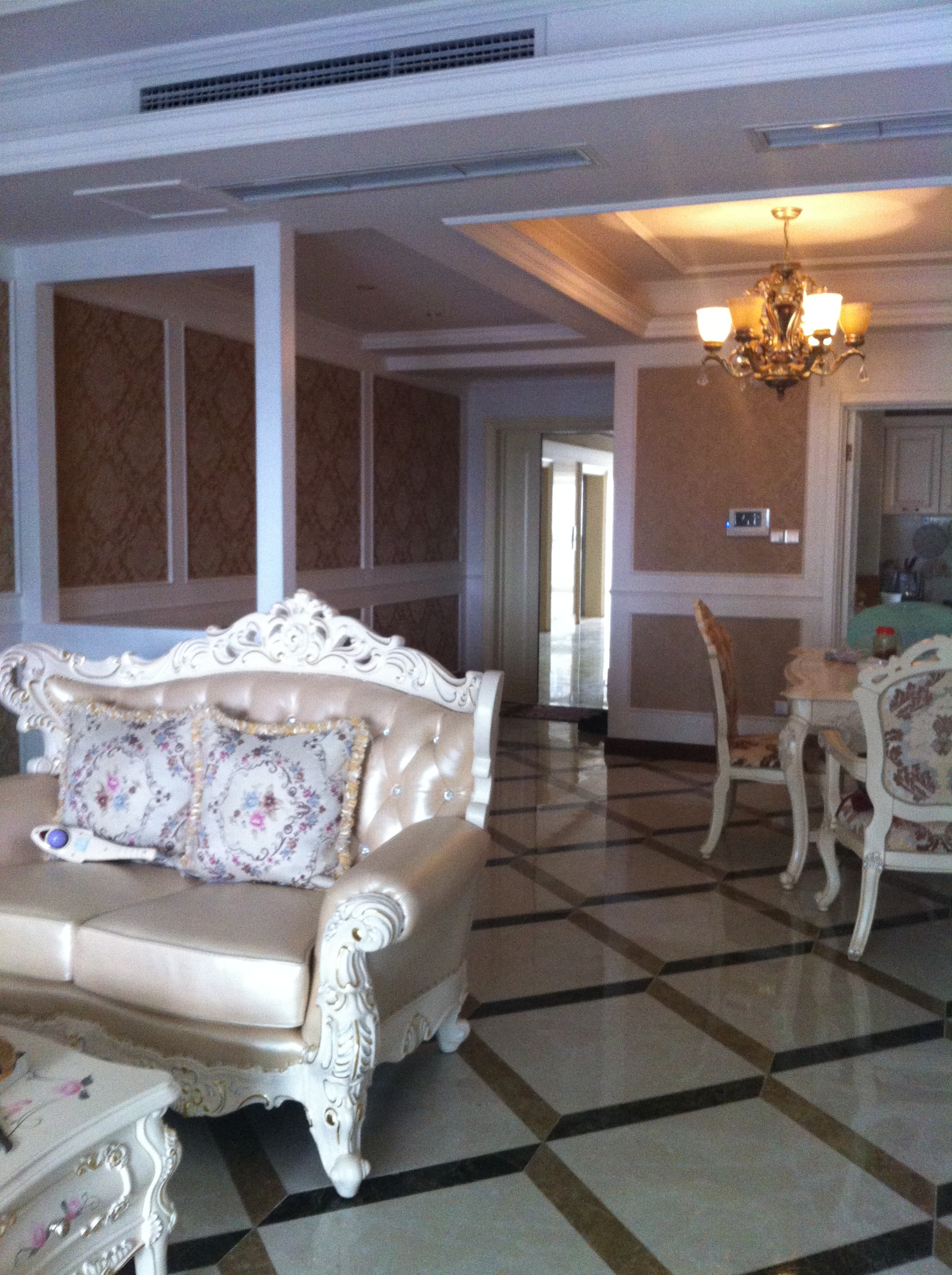 重庆棕榈泉国际花园-西式古典-四居室