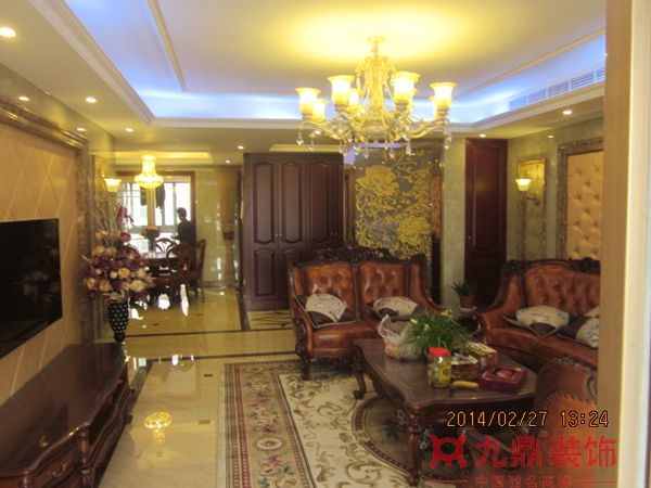 中海雍城世家-新古典风格-三居室