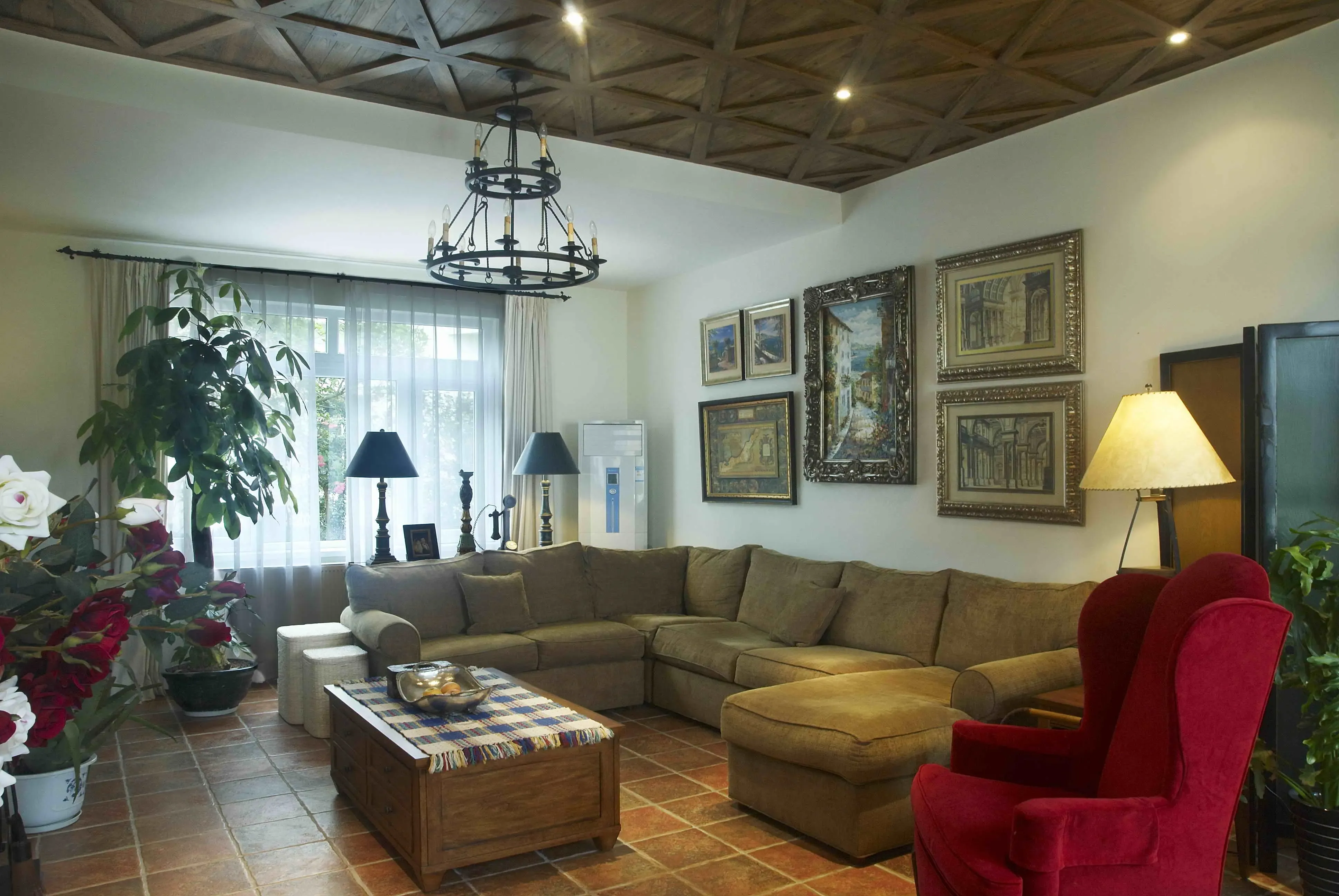 现代简约三居室130平米20万_绿地百年宅装修案例-上海房天下家居装修